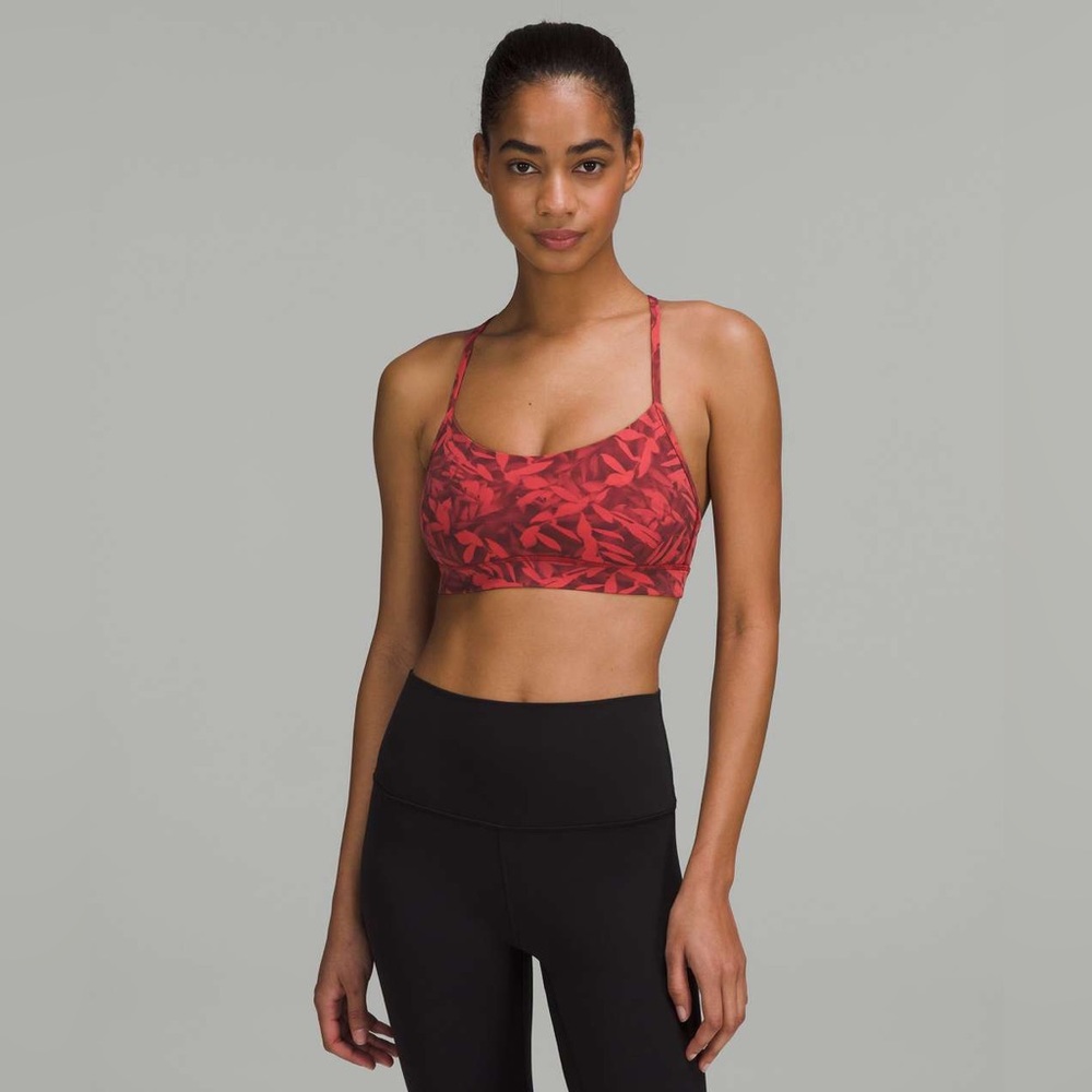 Lululemon Flow Y Nulu Bra in Spray Leaf Fireside Red Multi-color - Size 6